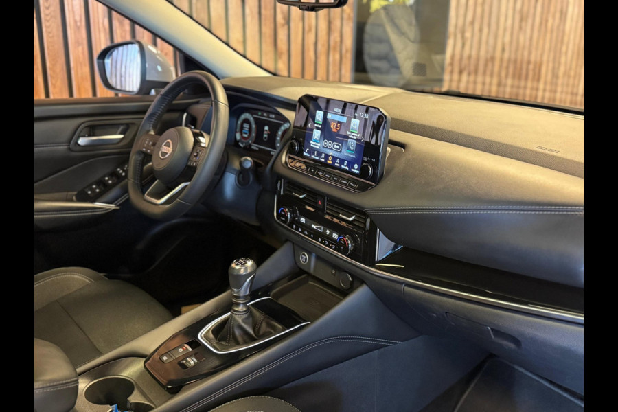 Nissan QASHQAI 1.3 MHEV Premiere Edition / NAP / 360 Camera / Pano/ HUD / Keyless / DAB