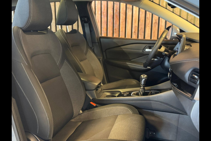 Nissan QASHQAI 1.3 MHEV Premiere Edition / NAP / 360 Camera / Pano/ HUD / Keyless / DAB