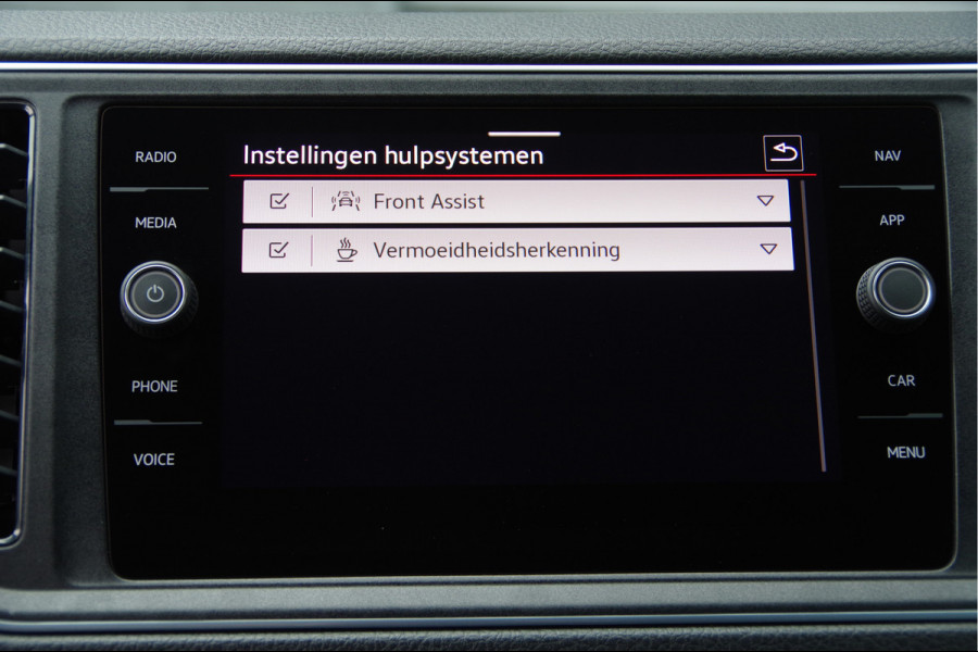 MAN TGE 3.180 35 2.0 L3H3(L2H2) 177PK AUT. 3-ZITS, LED, TREKHAAK, GEV. STOEL, CAMERA, CRUISE, AIRCO, PARKEERSENSOREN, CARPLAY