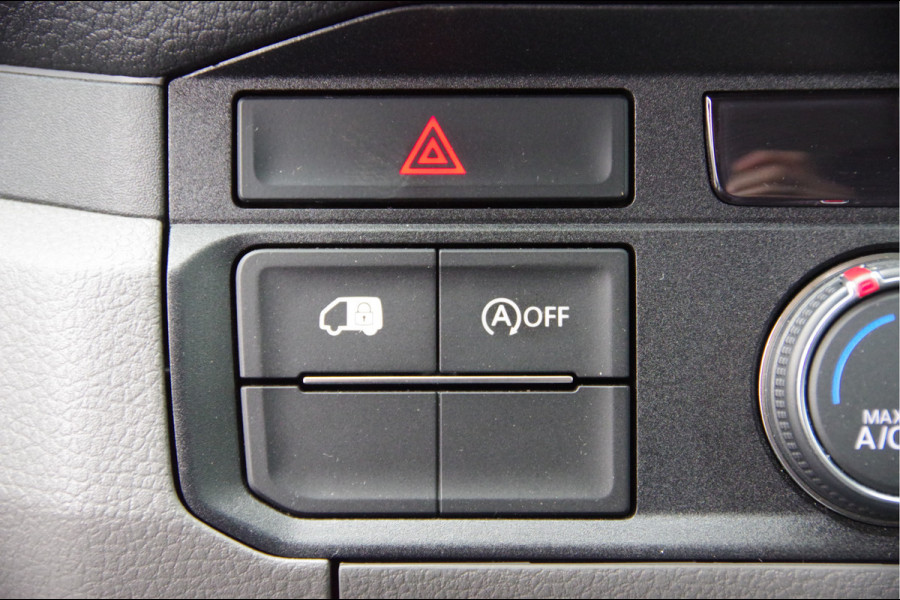 MAN TGE 3.180 35 2.0 L3H3(L2H2) 177PK AUT. 3-ZITS, LED, TREKHAAK, GEV. STOEL, CAMERA, CRUISE, AIRCO, PARKEERSENSOREN, CARPLAY