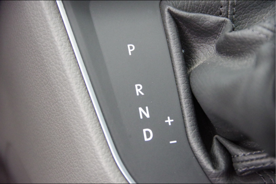 MAN TGE 3.180 35 2.0 L3H3(L2H2) 177PK AUT. 3-ZITS, LED, TREKHAAK, GEV. STOEL, CAMERA, CRUISE, AIRCO, PARKEERSENSOREN, CARPLAY