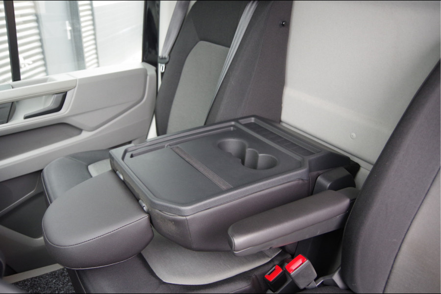 MAN TGE 3.180 35 2.0 L3H3(L2H2) 177PK AUT. 3-ZITS, LED, TREKHAAK, GEV. STOEL, CAMERA, CRUISE, AIRCO, PARKEERSENSOREN, CARPLAY