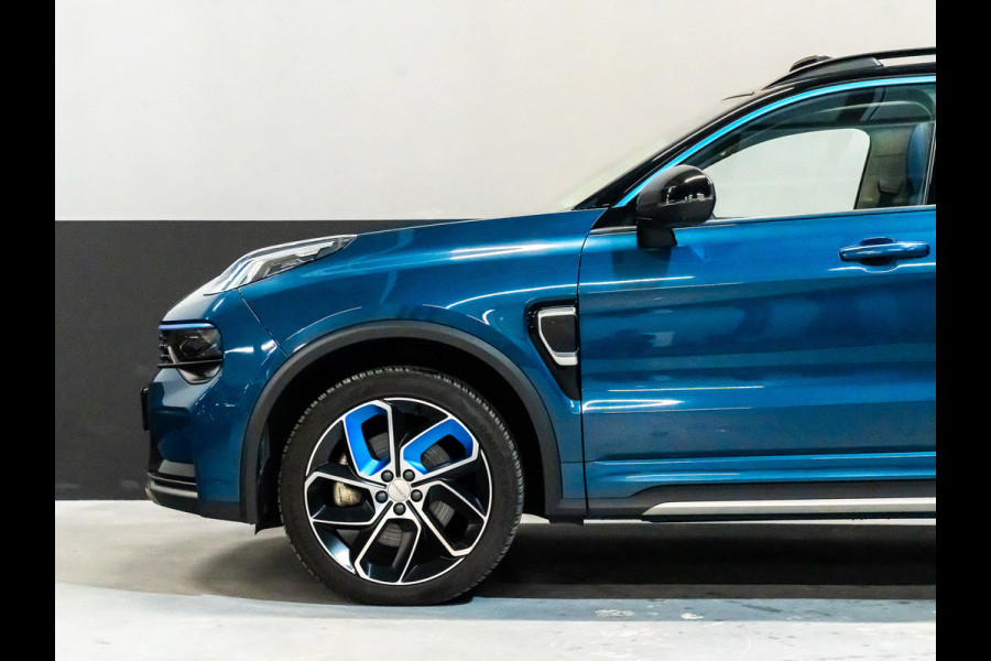 Lynk & Co 01 1.5 Autom, Panodak, Digidash, 360.camera, Carplay, Infinity sound