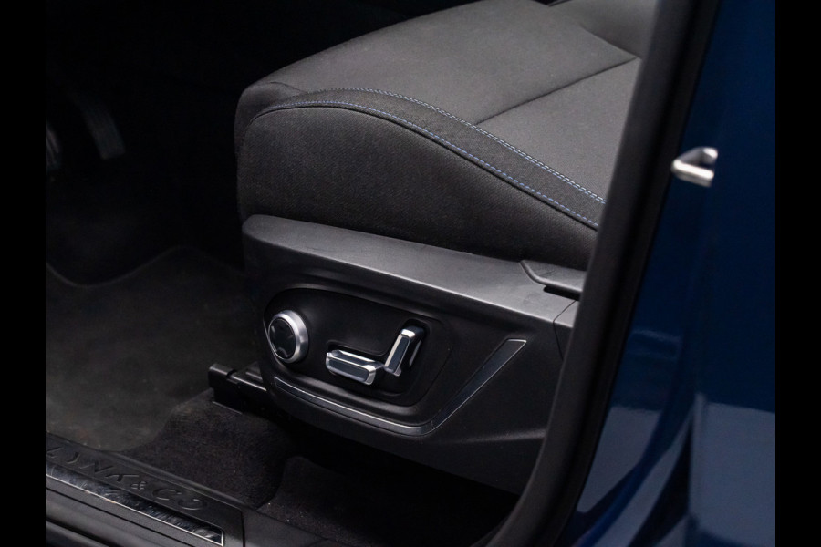 Lynk & Co 01 1.5 Autom, Panodak, Digidash, 360.camera, Carplay, Infinity sound