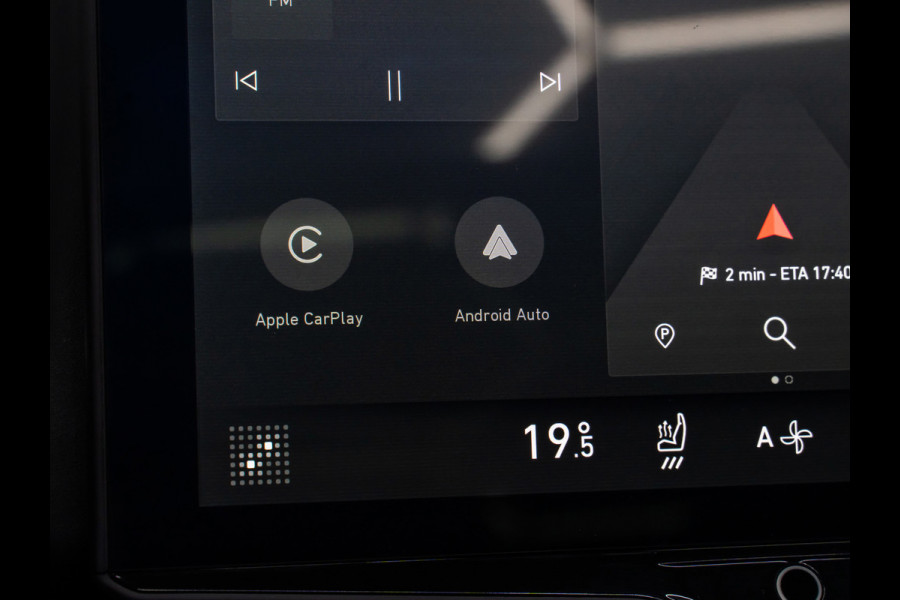 Lynk & Co 01 1.5 Autom, Panodak, Digidash, 360.camera, Carplay, Infinity sound