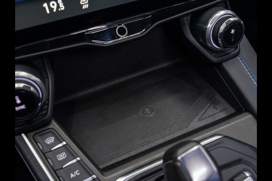 Lynk & Co 01 1.5 Autom, Panodak, Digidash, 360.camera, Carplay, Infinity sound