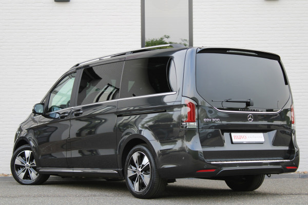 Mercedes-Benz Eqv 300 L2 / AMG / Panorama / 7-Persoons / Burmester / Electr Stoelen / Vol Opties / NIEUWSTAAT