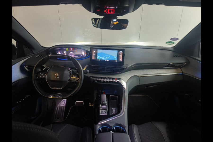 Peugeot 5008 1.2 PureTech Allure Pack Business 7 pers. uit 2023 Rijklaar + 12 maanden Bovag-garantie Henk Jongen Auto's in Helmond,  al 50 jaar service zoals 't hoort!