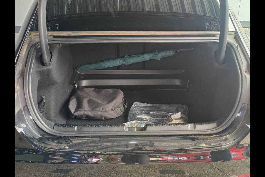 Mercedes-Benz EQE 350+ Launch Edition Luxury Line 91 kWh Rijklaar  Henk Jongen Auto's in Helmond,  al 50 jaar service zoals 't hoort!