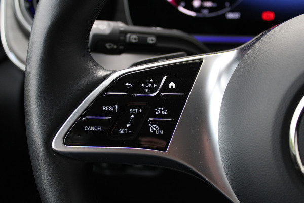 Mercedes-Benz V-Klasse 300d / XXL / 4-matic / DC / 2x Elec Schuifdeur / 360 Camera / Vol Opties / NIEUWSTAAT
