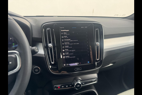 Volvo XC40 2.0 B3 Core | El.achterklep | 19 inch | Adaptive cruise | Prijs is rijklaar