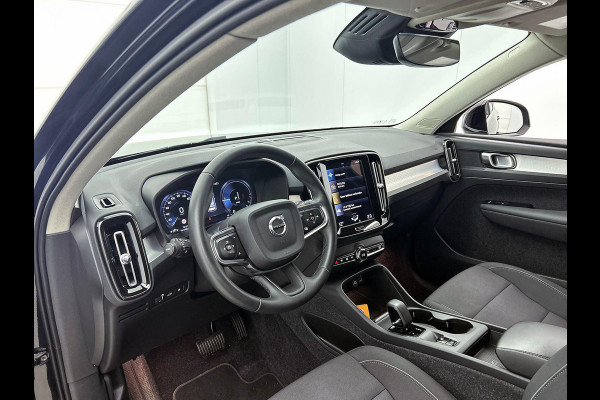 Volvo XC40 1.5 T4 Plug-in hybrid Dark NAVI & CARPLAY | EL-ACHTERKLEP | AD-CRUISE