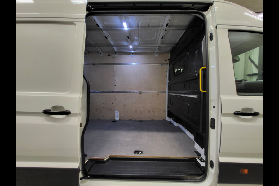 Volkswagen Crafter 2.0TDI 140pk L4/H3 3000kg Trekkracht Euro 6!