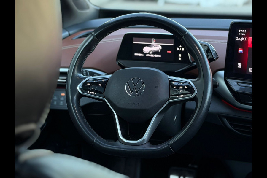 Volkswagen ID.4 Pro MAX 77 kWh, VOL OPTIES, panoramadak, soh 98 %, leder, el bedienbare trekhaak 21 inch, matrix led,, 360 camera