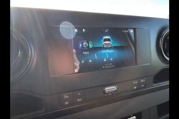 Mercedes-Benz Sprinter 314 2.2 CDI 143pk AUT-7 L2H2 EURO VI-D NAVI Camera ECC Keyless Bluetooth Navigatie-pakket Elektr.Spiegels+Verwarmd BlindSpot-Assist Regensensor Bordherkenning Trekhaak 3.500kg Trekvermogen Betonplex Wandbetimmerd