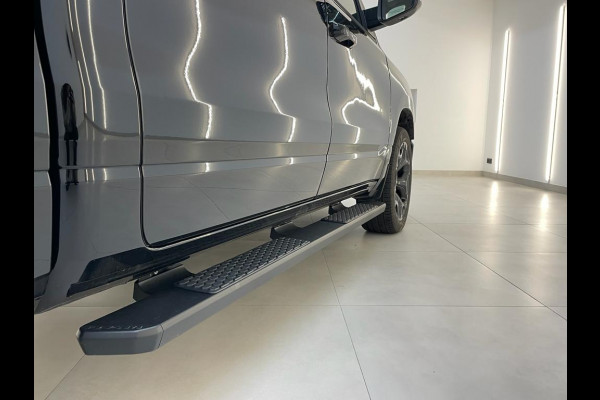 Dodge Ram 1500 5.7 V8 4x4 Laramie Night Limited Pack 22inch / PANO / LPG / NL-AUTO