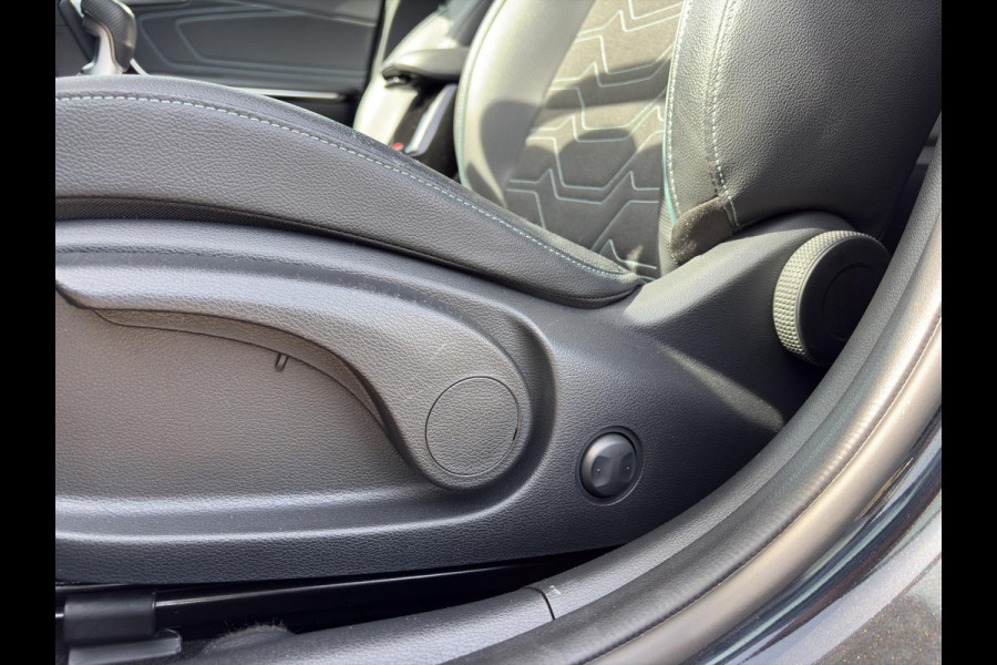 Kia Ceed Sportswagon 1.0 T-GDi Design Edition Stoel- en Stuurverwarming | Cruise Control | Climate Control | Elektr. Achterklep | JBL | Draadloos Opladen |