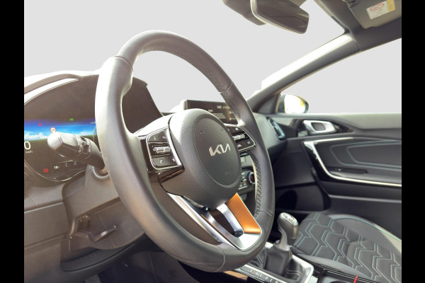 Kia Ceed Sportswagon 1.0 T-GDi Design Edition Stoel- en Stuurverwarming | Cruise Control | Climate Control | Elektr. Achterklep | JBL | Draadloos Opladen |