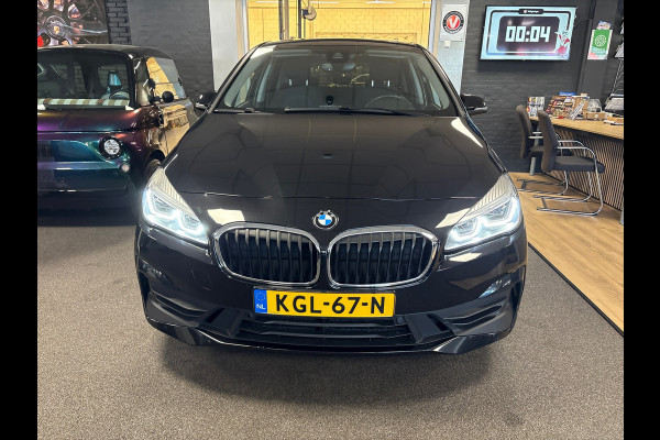 BMW 2 Serie Active Tourer 225xe iPerformance High Executive,pano/navi/camera/stoelverw/elec klep
