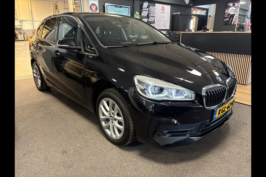 BMW 2 Serie Active Tourer 225xe iPerformance High Executive,pano/navi/camera/stoelverw/elec klep