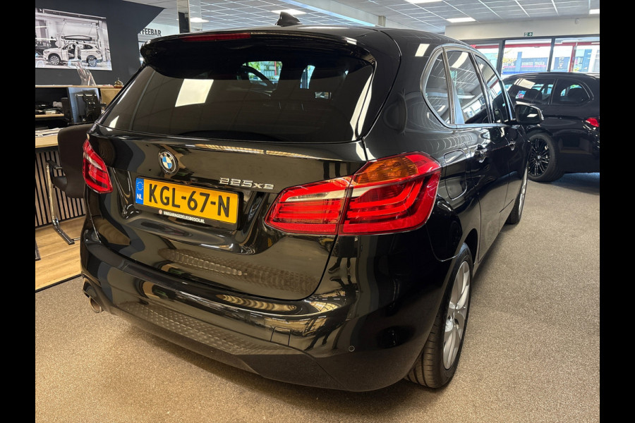 BMW 2 Serie Active Tourer 225xe iPerformance High Executive,pano/navi/camera/stoelverw/elec klep