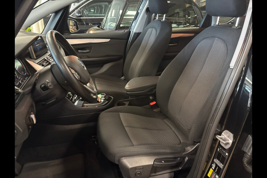 BMW 2 Serie Active Tourer 225xe iPerformance High Executive,pano/navi/camera/stoelverw/elec klep