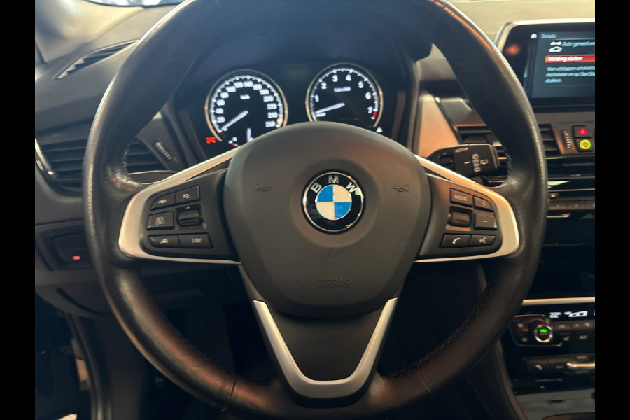 BMW 2 Serie Active Tourer 225xe iPerformance High Executive,pano/navi/camera/stoelverw/elec klep