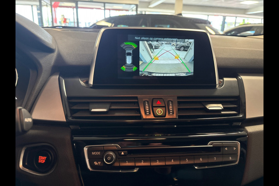 BMW 2 Serie Active Tourer 225xe iPerformance High Executive,pano/navi/camera/stoelverw/elec klep