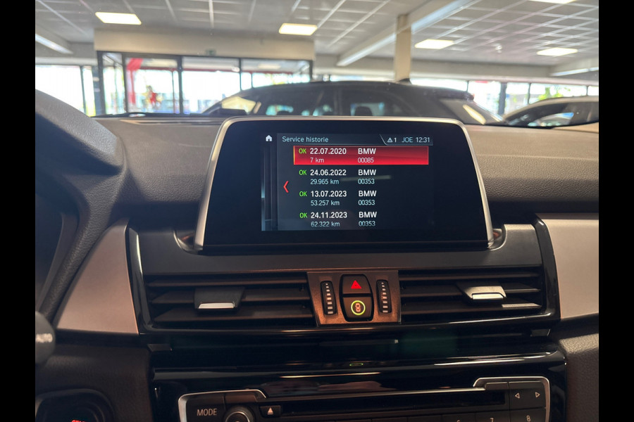 BMW 2 Serie Active Tourer 225xe iPerformance High Executive,pano/navi/camera/stoelverw/elec klep