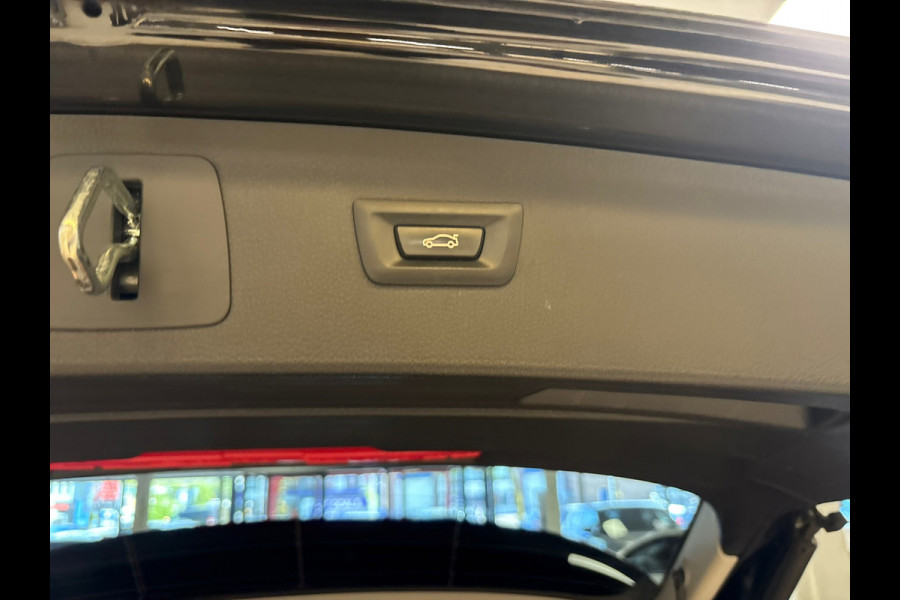 BMW 2 Serie Active Tourer 225xe iPerformance High Executive,pano/navi/camera/stoelverw/elec klep