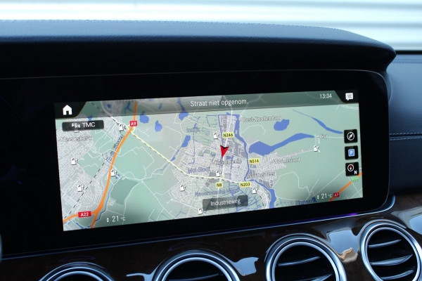 Mercedes-Benz E-Klasse Estate 300 e 320pk AMG Line AUTOMAAT PHEV SoH 99% Burmester Panoramadak