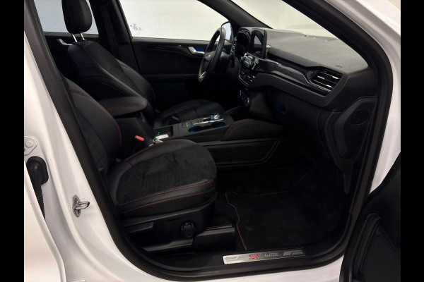 Ford Kuga 2.5 PHEV ST-Line X 225pk Adaptieve Cruise | Panoramadak | Winterpack | Head up Display | Rode Remklauwen | 19 inch velgen
