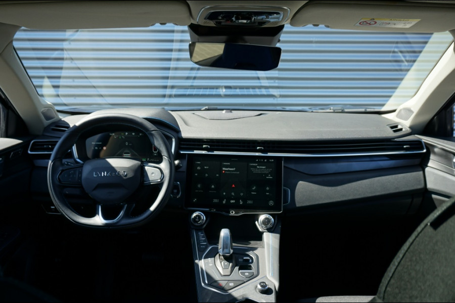 Lynk & Co 01 262PK PHEV automaat | PANO | 360° CAMERA | 2023 | INFINITY