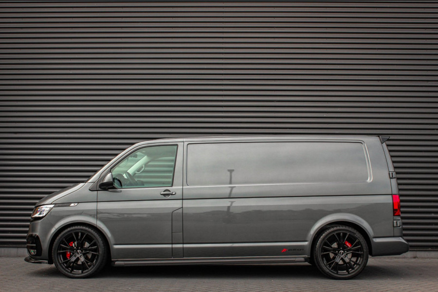 Volkswagen Transporter 2.0 TDI L2H1 150PK JB- EDITION DSG / PDC / VERLAGINGSVEREN / LEDEREN BEKLEDING / FULL / APPLE CARPLAY /NAVI
