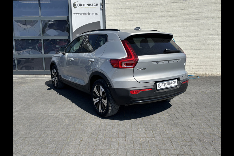 Volvo XC40 Recharge Ultimate 70 kWh | Zwenkbare trekhaak | Panorama dak | Adaptieve cruise | Harman Kardon | Memory |