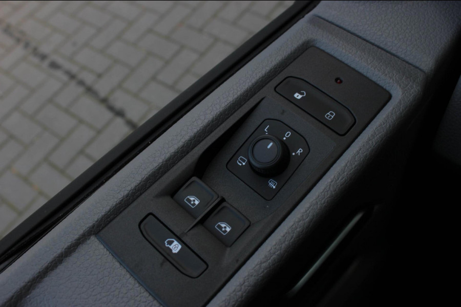Volkswagen Transporter 2.0 TDI L2H1 150PK DSG JB- EDITION / VERLAGINGSVEREN / ACTIVE DISPLAY / PDC / PDC / DIRECT RIJDEN / FULL