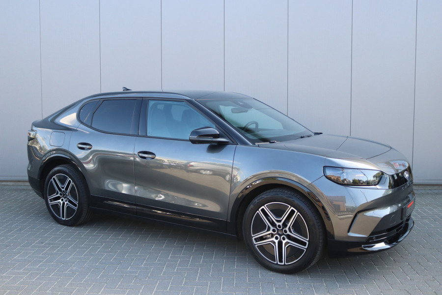 Ford Capri Premium Extended Range AWD 79 kWh Pano-dak/Adaptive-cruise/360camera/Stoelverwaming