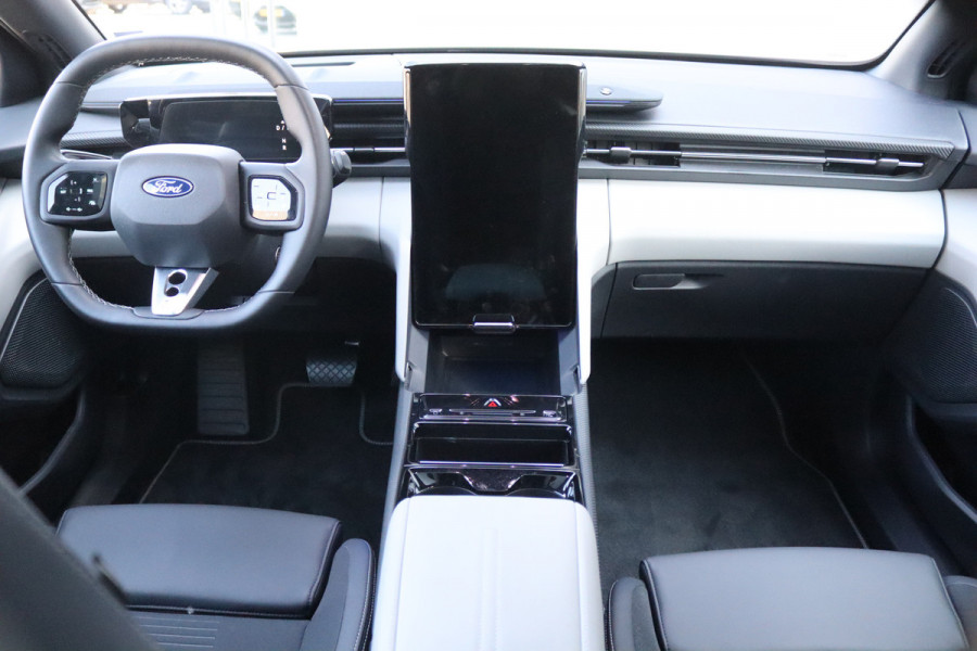 Ford Capri Premium Extended Range AWD 79 kWh Pano-dak/Adaptive-cruise/360camera/Stoelverwaming