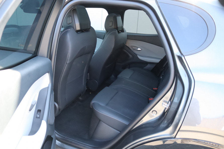 Ford Capri Premium Extended Range AWD 79 kWh Pano-dak/Adaptive-cruise/360camera/Stoelverwaming