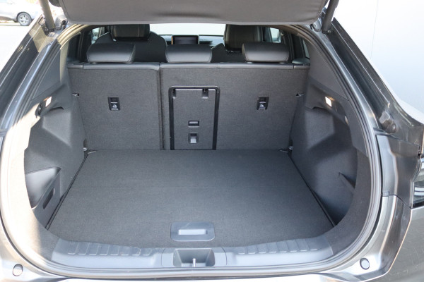 Ford Capri Premium Extended Range AWD 79 kWh Pano-dak/Adaptive-cruise/360camera/Stoelverwaming