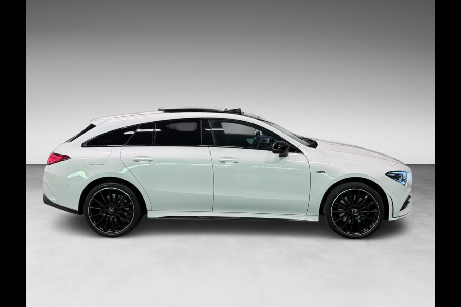 Mercedes-Benz CLA-Klasse Shooting Brake 250 e AMG-PREMIUM 218PK PANO/NAVI/BURMESTER/DAB/CARPLAY/SFEERVERL///