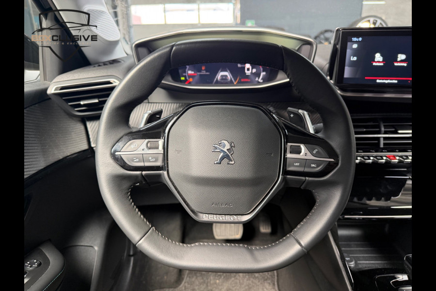 Peugeot 208 1.2 PureTech Allure CAMERA|PDC|SFEER|