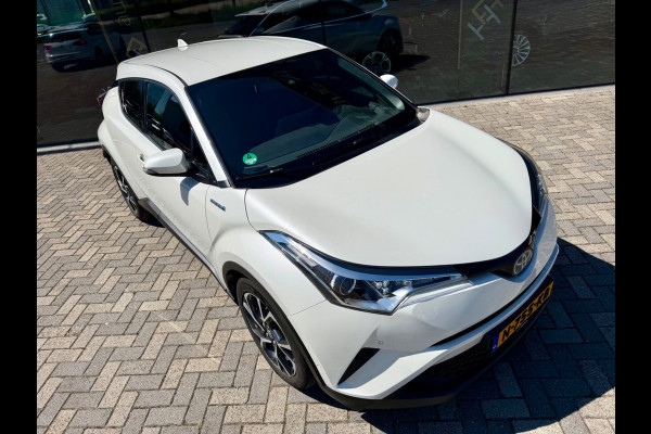 Toyota C-HR 1.8 Hybrid Business Intro, KeyLess, Camera, Trekhaak