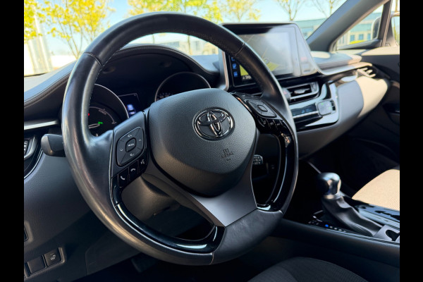 Toyota C-HR 1.8 Hybrid Business Intro, KeyLess, Camera, Trekhaak
