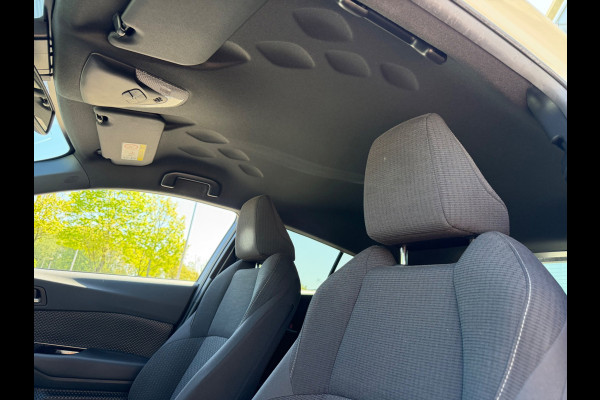 Toyota C-HR 1.8 Hybrid Business Intro, KeyLess, Camera, Trekhaak