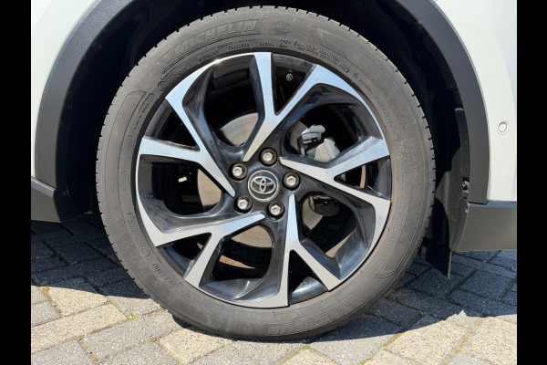 Toyota C-HR 1.8 Hybrid Business Intro, KeyLess, Camera, Trekhaak