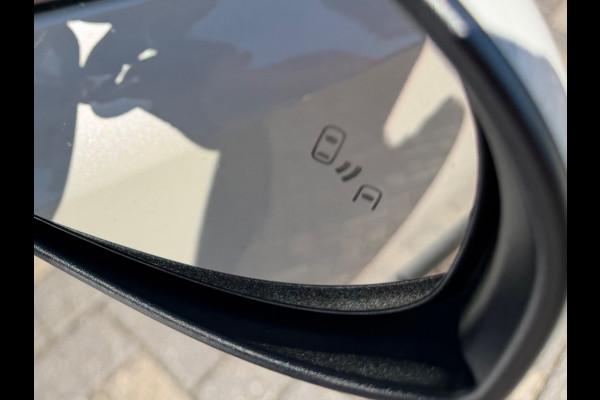 Toyota C-HR 1.8 Hybrid Business Intro, KeyLess, Camera, Trekhaak