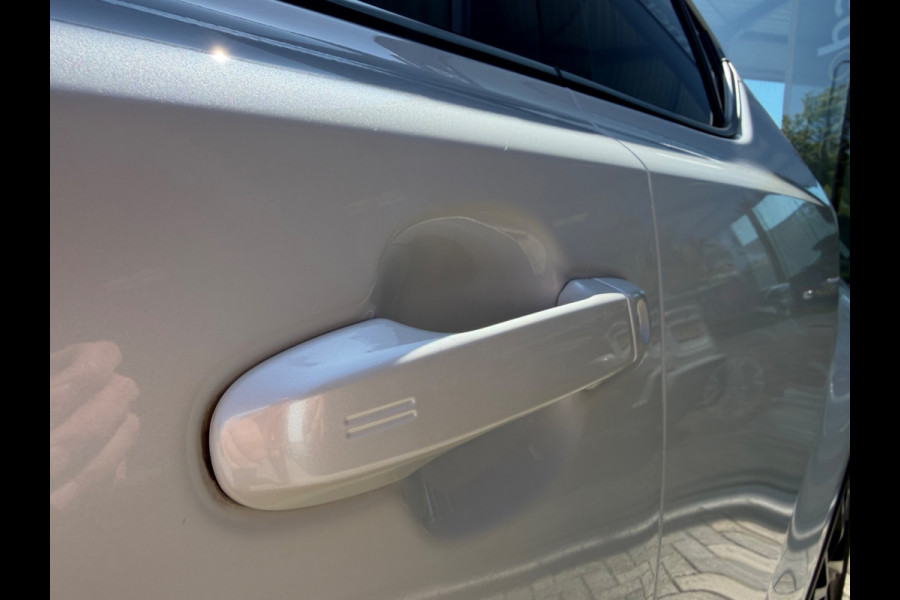 Toyota C-HR 1.8 Hybrid Business Intro, KeyLess, Camera, Trekhaak