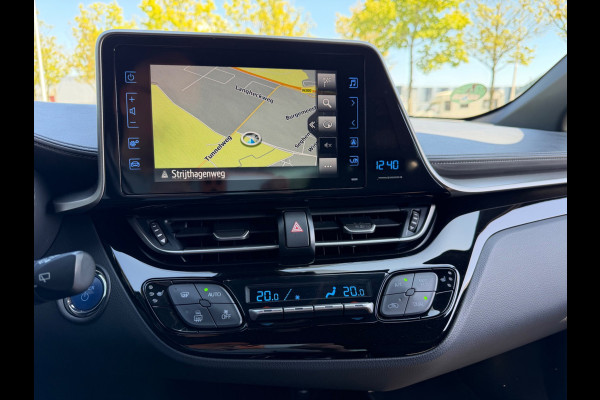 Toyota C-HR 1.8 Hybrid Business Intro, KeyLess, Camera, Trekhaak
