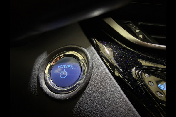 Toyota C-HR 1.8 Hybrid Business Intro, KeyLess, Camera, Trekhaak